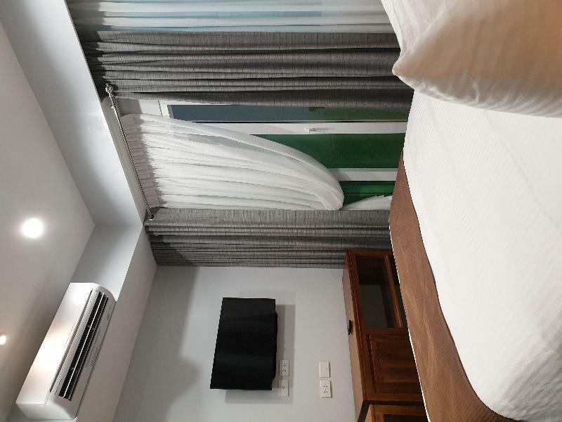 Leez Makati Hotel